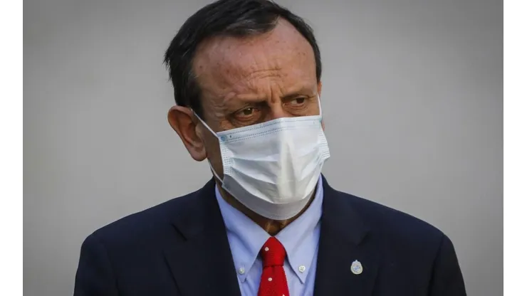 El rector de la UC, Ignacio Sánchez, fue criticado por la FEUC.