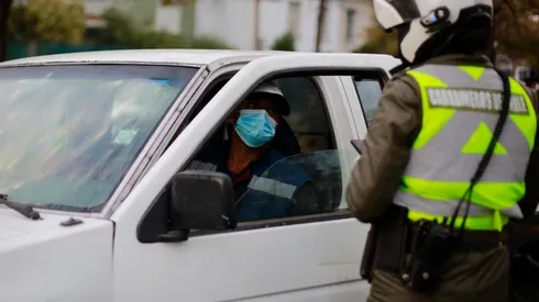 ¿Cuáles son los requisitos para renovar la Licencia de Conducir y qué trámite previo debo hacer?