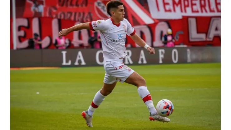 Soto se afirma como titular en Huracán.