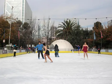 Horarios y precios de la Pista de Patinaje sobre hielo del Parque Araucano para este Día del Niño