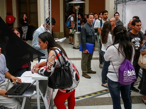 ¿Cuándo es la Feria Laboral CUP y dónde puedo inscribirme?