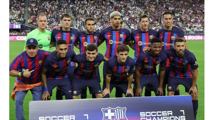 Barcelona cierra el periodo de pretemporada en Camp Nou.
