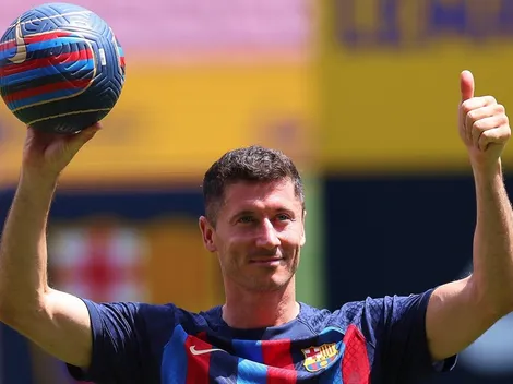 Lewy es presentado como el 9 del Barça: "Espero darles muchos goles"