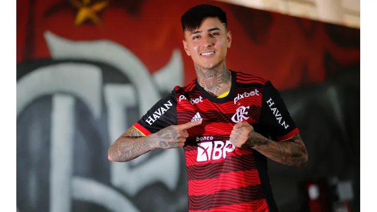 Erick Pulgar quiere hacer historia con el Flamengo