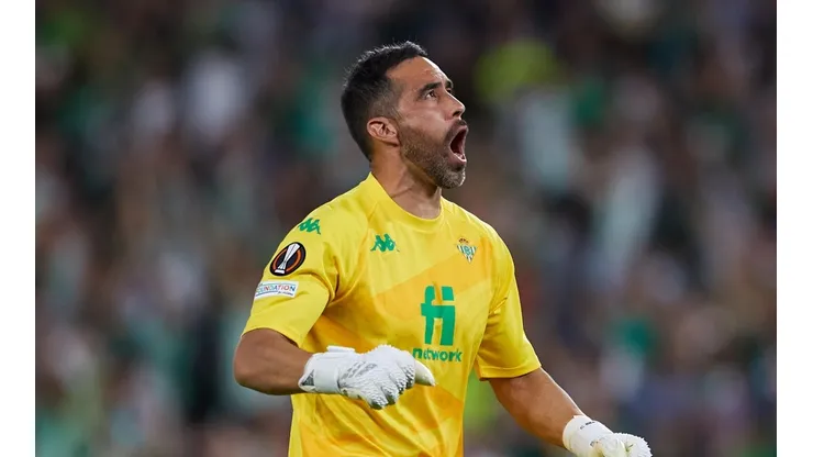 El arquero nacional espera volver a la titularidad en el último amistoso del Betis