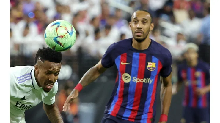 Pierre-Emerick Aubameyang es seguido por el Chelsea y enciende la alarma en Barcelona