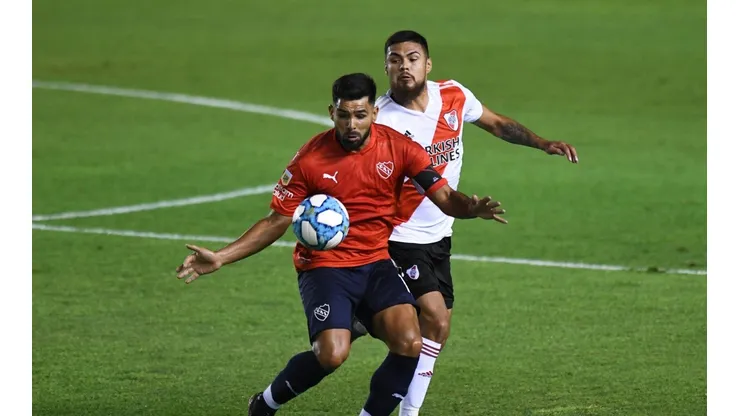 Paulo Díaz volvió a jugar 30 minutos luego de su lesión