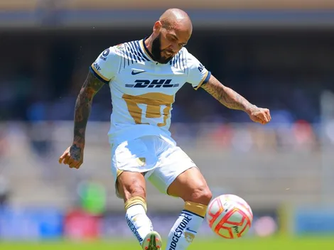 Rivaldo criticó a Dani Alves por jugar en Pumas y se llevó una dura respuesta