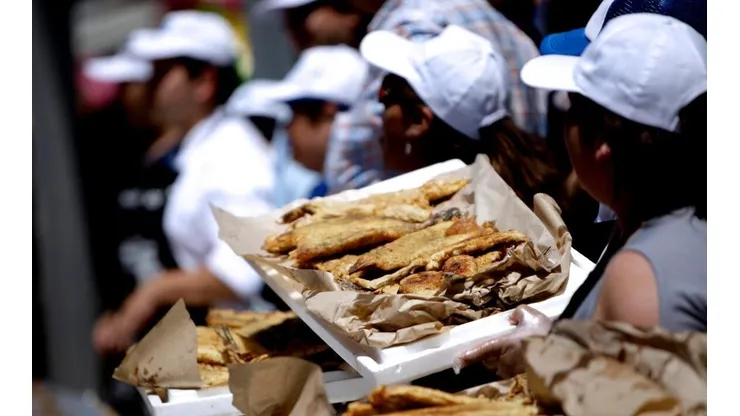 ¿Cómo hacer batido para pescado frito?