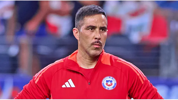 Bravo sigue sin encontrar club tras salir del Real Betis.