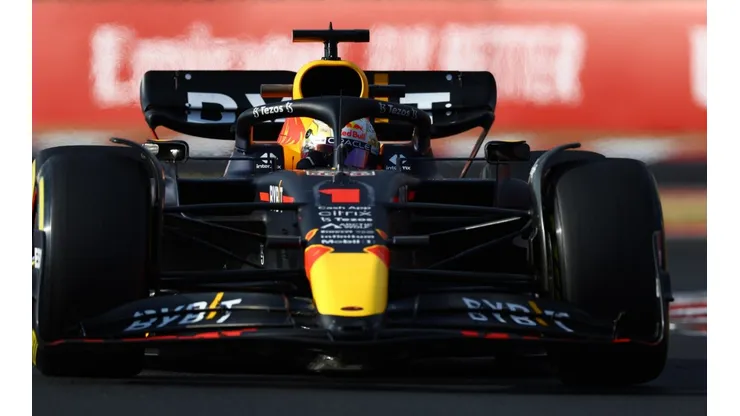 Max Verstappen aprovechó el error de Leclerc en Francia y se quedó con su séptima victoria esta temporada.