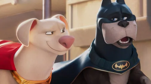 Krypto y Ace en Liga de las Supermascotas.