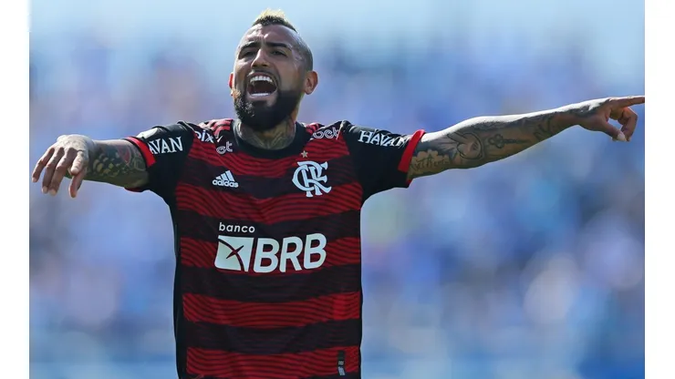 Arturo Vidal podría ser titular ante el Timao por Copa Libertadores.