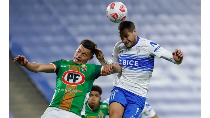 Católica no logra salir de la derrota en el torneo nacional.