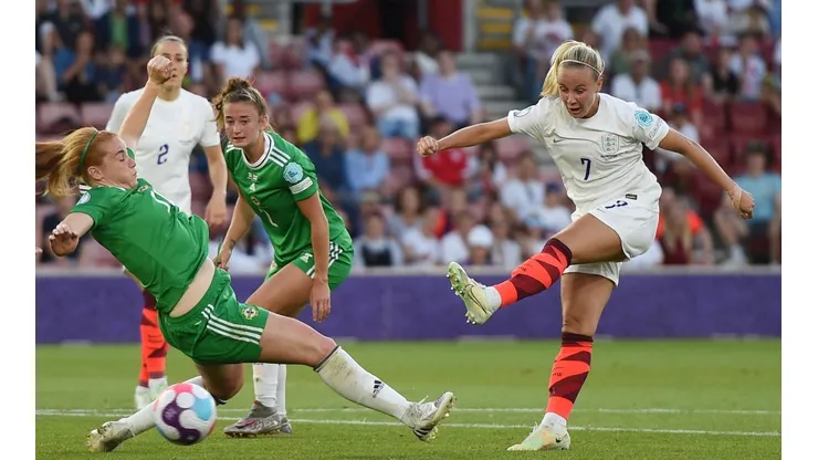 La inglesa Beth Mead es la goleadora del certamen con 5 goles