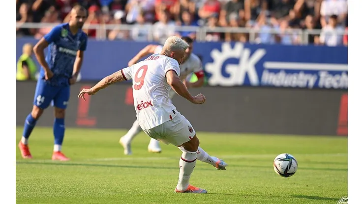 Giroud ya ha marcado 3 goles en 2 partidos de pretemporada