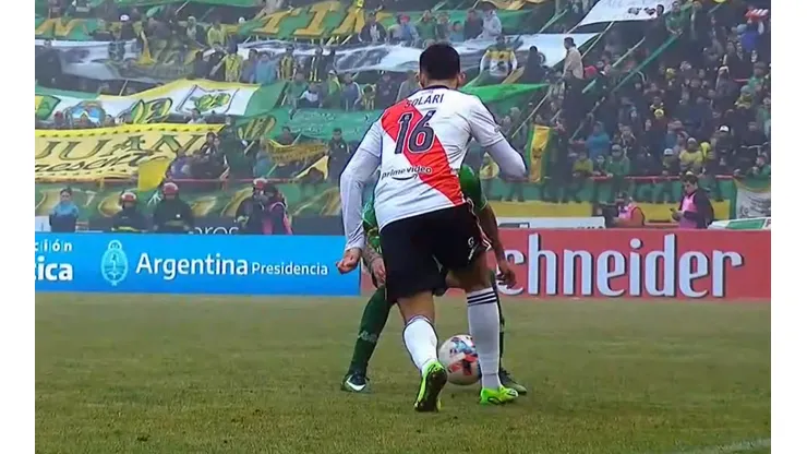 Solari: hoyito y casi golazo en River contra Aldosivi.