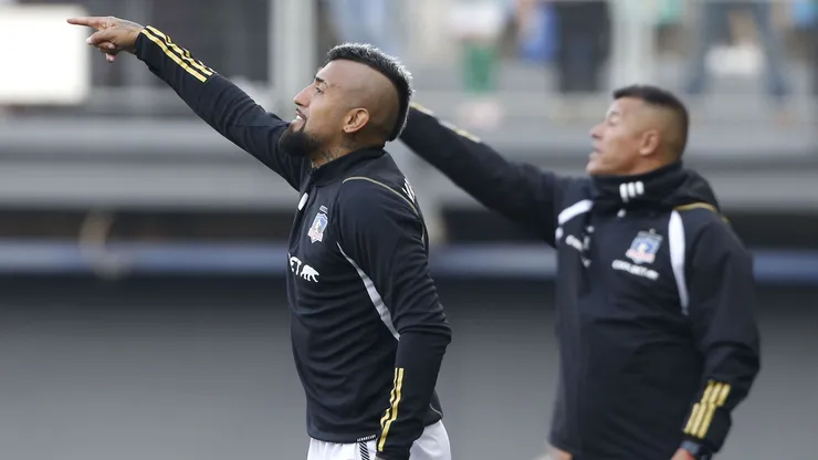 Guarello cree que Vidal "conversa" el el equipo con Almirón.