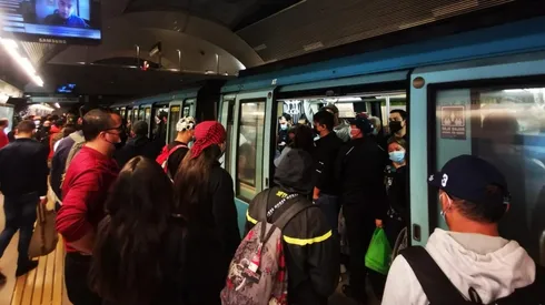 ¿A qué hora cierra Metro Santiago este viernes 22 de julio?