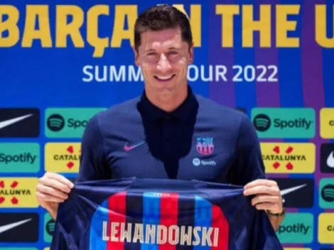 ¿Cuándo debuta Robert Lewandoski en el Barca?