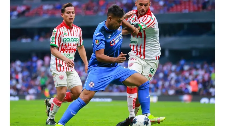 Iván Morales atraviesa un delicado momento en Cruz Azul