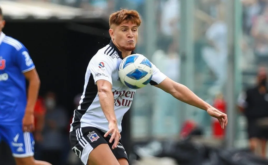 Leonardo Gil podría dejar Colo Colo en los próximos días