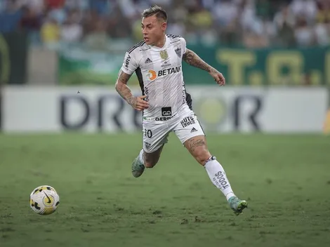 Edu Vargas y el Mineiro consiguen agónico empate que sirve poco