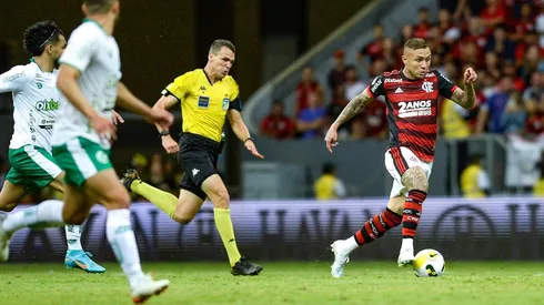 Everton Cebolinha debutó en Flamengo y dio una asistencia.