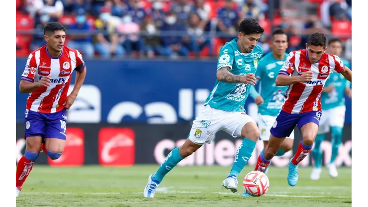 Víctor Davila sería titular en el duelo su equipo el León ante el Chivas