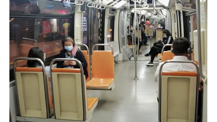 Conoce los horarios del Metro de Santiago.