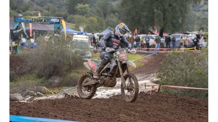 Benja Herrera aprovecha el receso del GNCC compitiendo en Sagrada Familia.