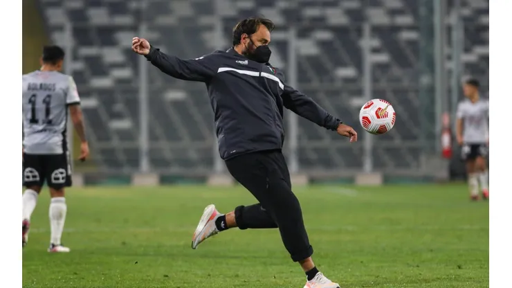 José Luis Sierra dice que ve difícil entrenar alguna vez a la selección