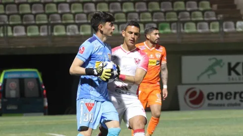 Cobreloa se mantuvo como escolta en la Primera B