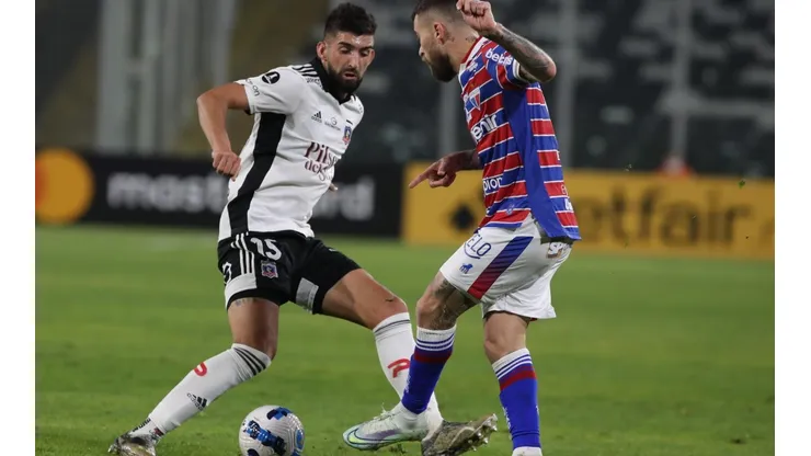 Emiliano Amor se lesionó jugando a media máquina en Copa Libertadores