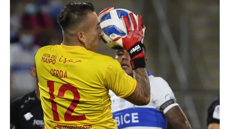 Fabián Cerda fue figura, mantuvo a su equipo en partido y terminó eufórico con la épica de Curicó ante la UC.