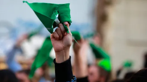 ¿Cómo se aborda el aborto en la propuesta constitucional?