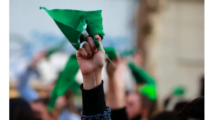 ¿Cómo se aborda el aborto en la propuesta constitucional?