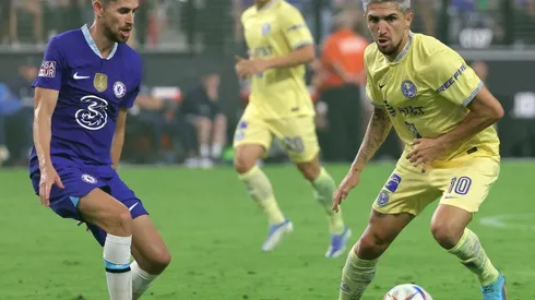 Diego Valdés tuvo acción ante uno de los grandes de Europa.