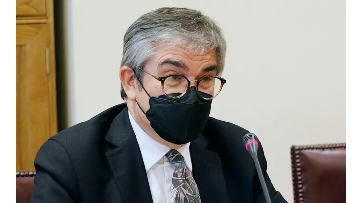 Ministro Marcel valora intervención del Banco Central al dólar