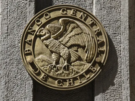 Banco Central anuncia intervención al dólar