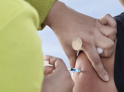 ¿A quiénes les toca vacunarse este viernes 15 de julio?