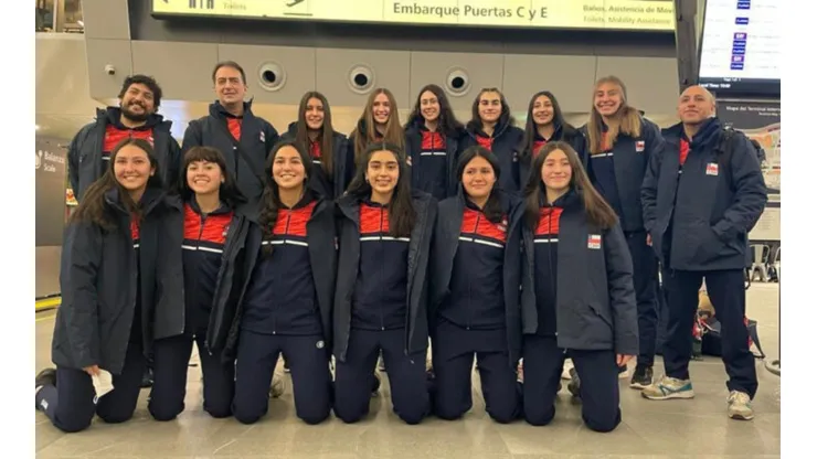 Selección chilena U19 en su viaje a Argentina