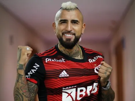 Las primeras fotos oficiales de Vidal con la camiseta de Flamengo