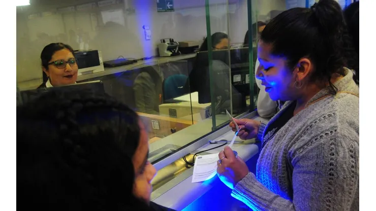 ¿Cuáles son los requisitos del Aporte Familiar Permanente y cómo saber si soy beneficiario?