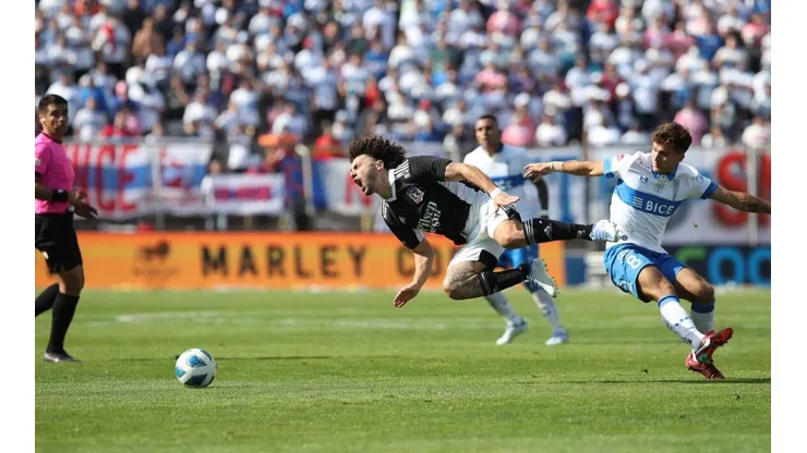 Saavedra fue amonestado ante Colo Colo, pero su tarjeta fue consignada recién este mes.