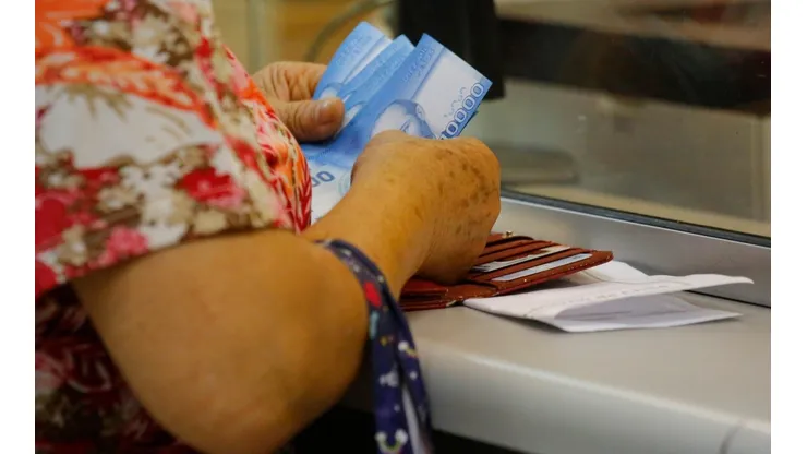 ¿Cuáles son los requisitos para el Bono de Invierno y se postula?