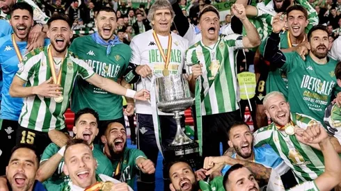 El Ingeniero y sus pupilos, entre ellos el chileno Claudio Bravo, tienen vueltos locos a los aficionados del Betis.