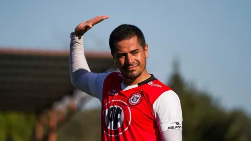 Acuña jugó en el Mamelodi Sundowns