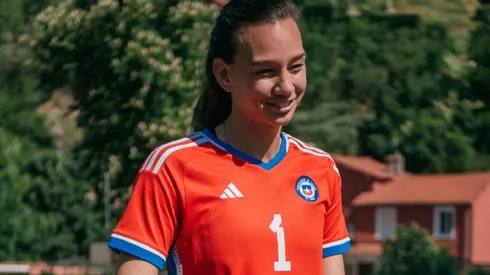 “Usar una nueva camiseta siempre genera una expectativa distinta, queremos estrenarla con orgullo”, dijo Tiane Endler en la previa de Chile vs Paraguay en la Copa América.