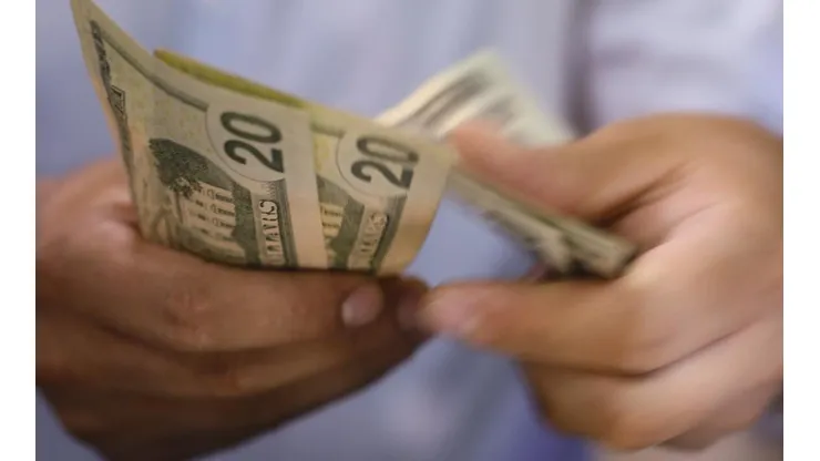 ¿Cómo saber a cuánto está el dólar hoy en Chile?
